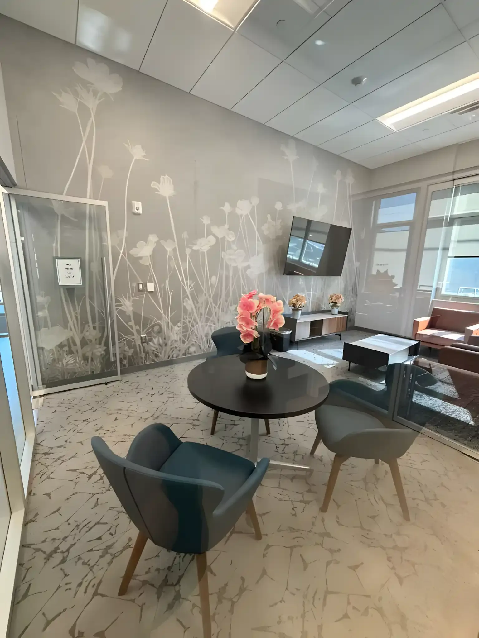 Interior room finish 20